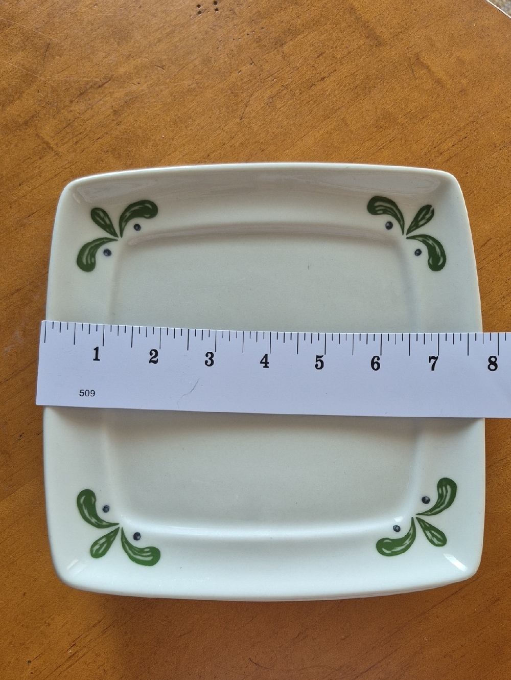 Buffalo China Olive Garden A-13 Square Luncheon Plates. Set of 4